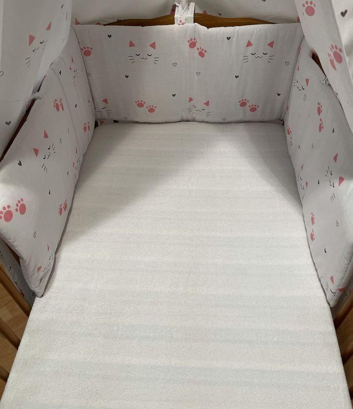 SDS Mantinel do postieľky Mačičky biela  Bavlna, výplň: Polyester, 195/28 cm